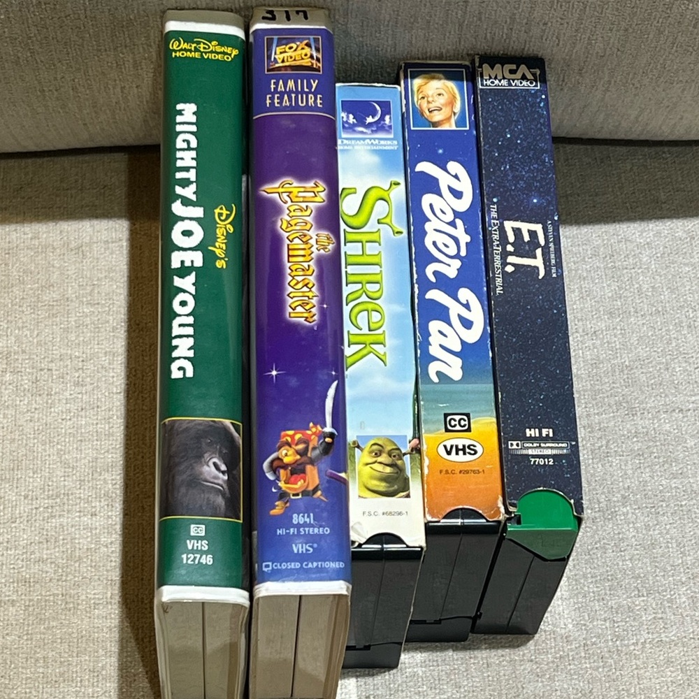 Kids/Family Vhs Lot of 5
